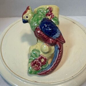 Vintage Majolica ceramic parrot wall pocket vase/ planter